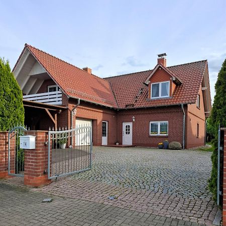 Ferienwohnung Seeblick Neu Schloen エクステリア 写真